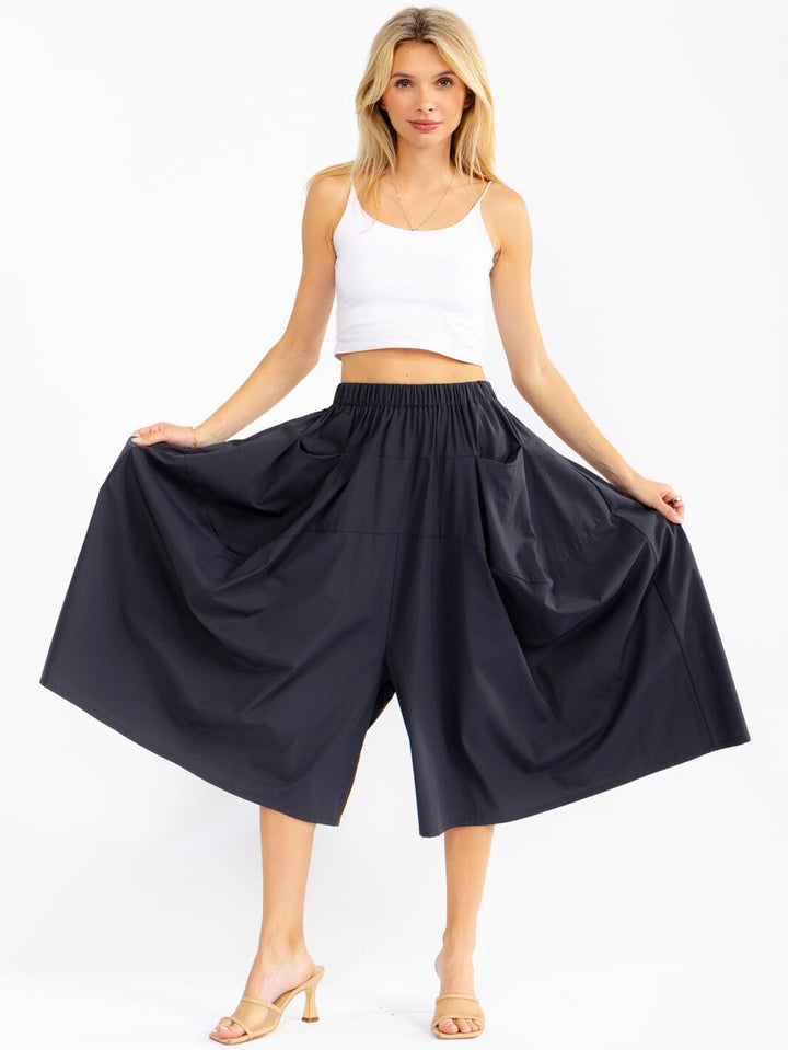 WOMEN'S ELASTIC WAIST FRONT POCKETS WIDE LEG CROP PANTS