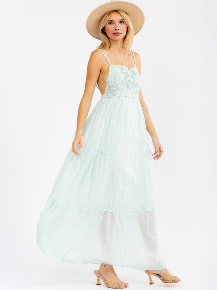 WOMEN'S SLEEVELESS SQUARE NECK OPEN BACK TIERED CROCHET MAXI DRESS