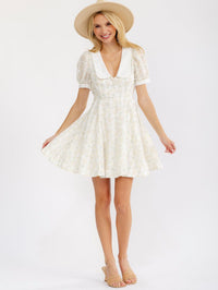 WOMEN'S SHORT SLEEVE V-NECK BUTTON UP FLORAL MINI DRESS