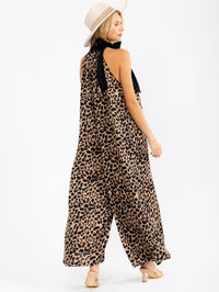 WOMEN'S SLEEVELESS ANIMAL PRINT WIDE LEG JUMPSUIT