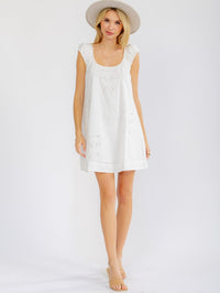 WOMEN'S SLEEVELESS EYELET BOWS TUNIC MINI DRESS