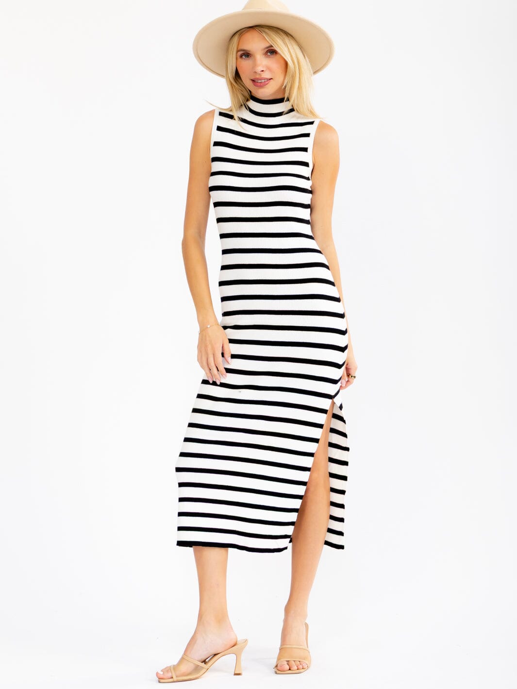 WOMEN'S SLEEVELESS MOCK NECK SIDE SLIT COLORBLOCK STRIPES BODYCON RIBBED MAXI DRESS
