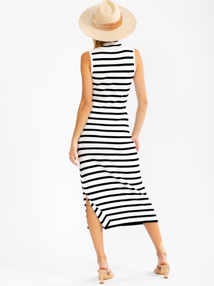 WOMEN'S SLEEVELESS MOCK NECK SIDE SLIT COLORBLOCK STRIPES BODYCON RIBBED MAXI DRESS