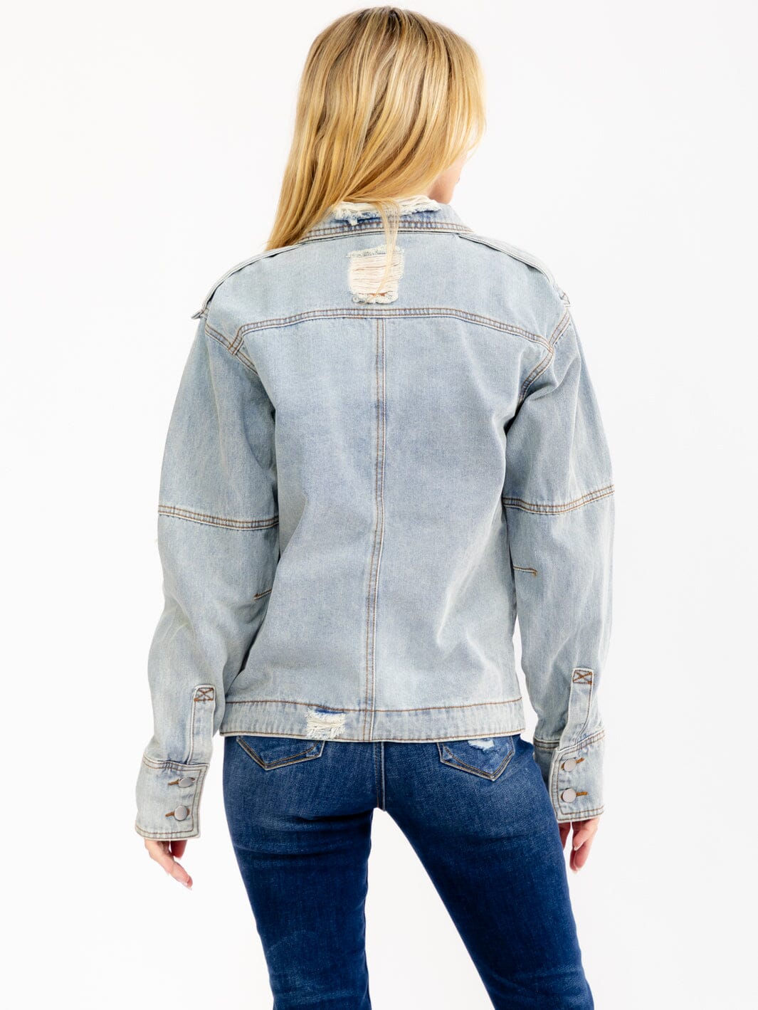 WOMEN'S LONG SLEEVE BUTTON UP FRONT POCKETS DISTRESS DENIM JACKET