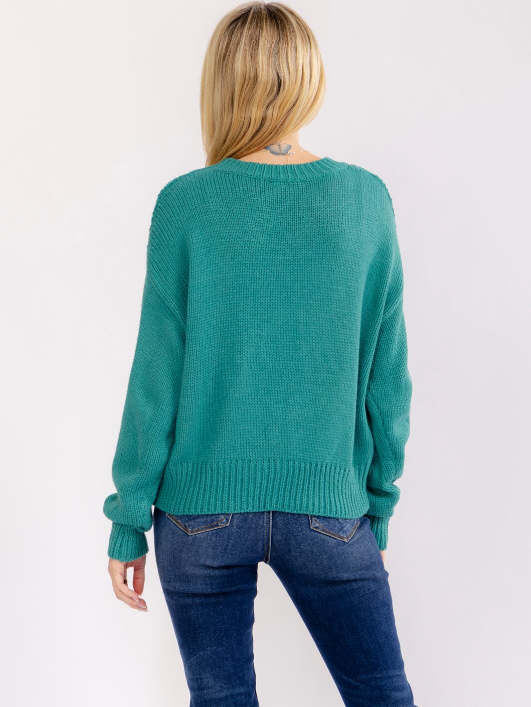 WOMEN'S LONG SLEEVE DETAILED KNIT PULLOVER SWEATER