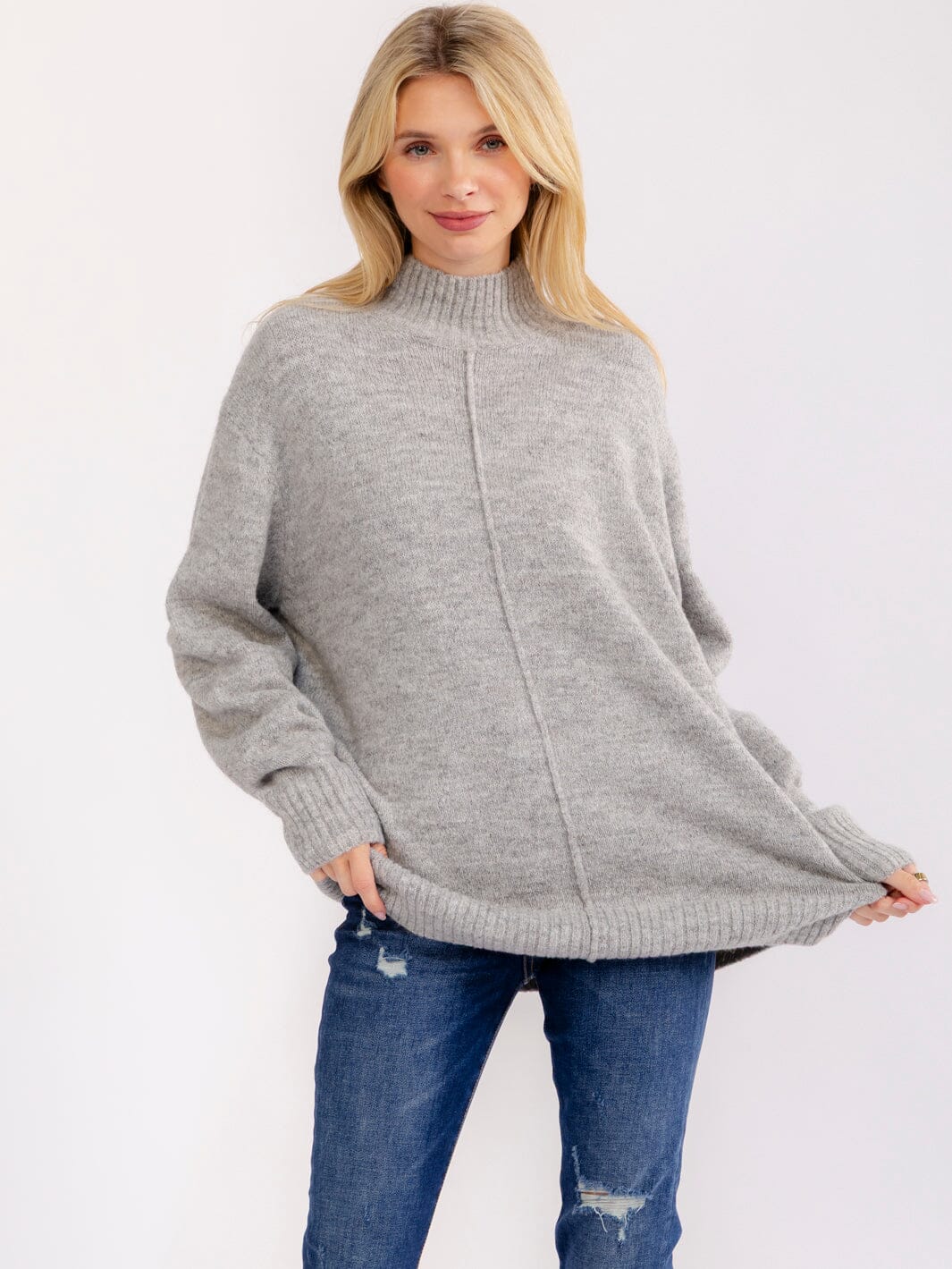 WOMEN'S LONG SLEEVE MOCK NECK PULLOVER OVERSIZED SWEATER