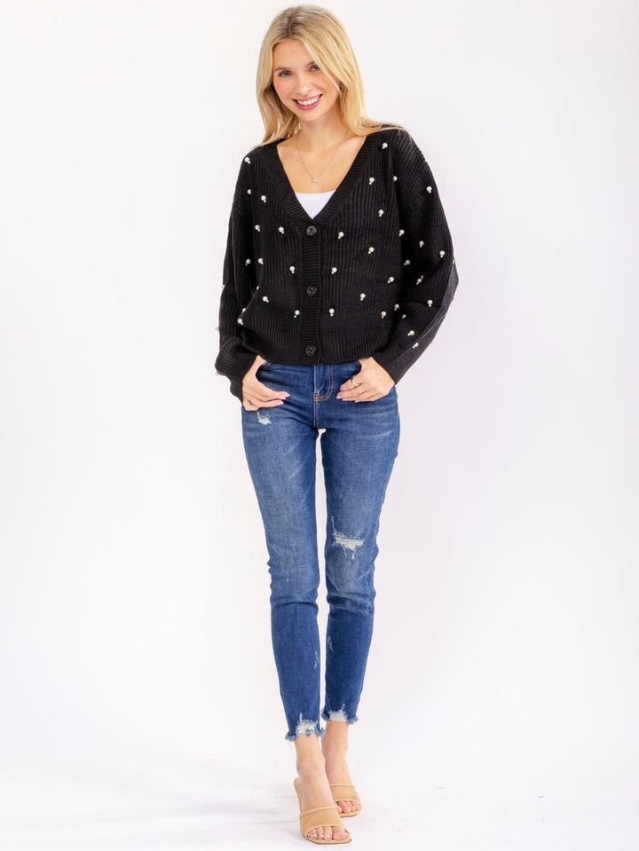 WOMEN'S LONG SLEEVE BUTTON CLOSURE PEARL DETAILED SWEATER