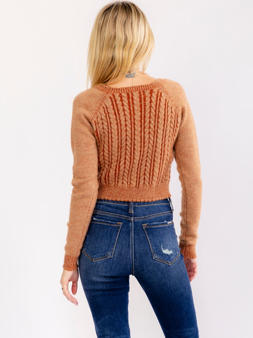 WOMEN'S LONG SLEEVE BUTTON UP CABLE WASHED SWEATERS