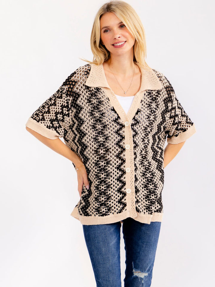 WOMEN'S SHORT SLEEVE BUTTON UP COLORBLOCK KNIT BLOUSE
