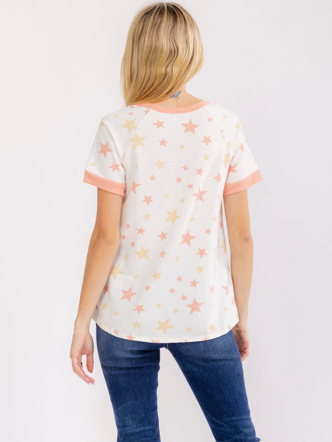 WOMEN'S SHORT SLEEVE COLORBLOCK STARS PRINT BASIC SHIRT