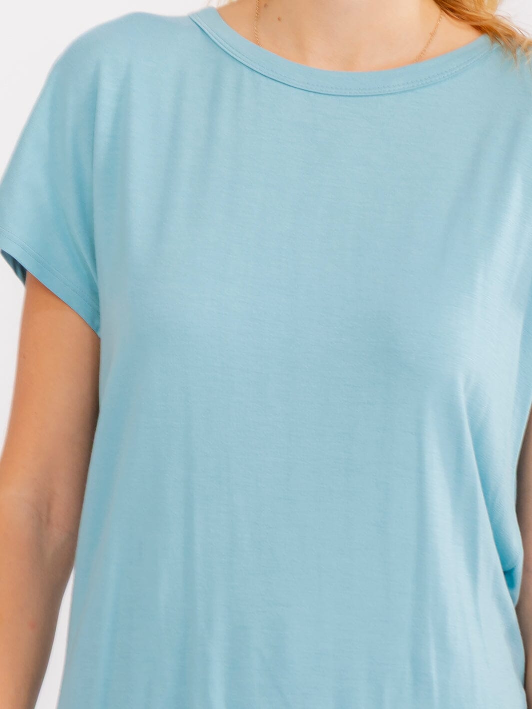 WOMEN'S SHORT SLEEVE OPEN BACK TOP