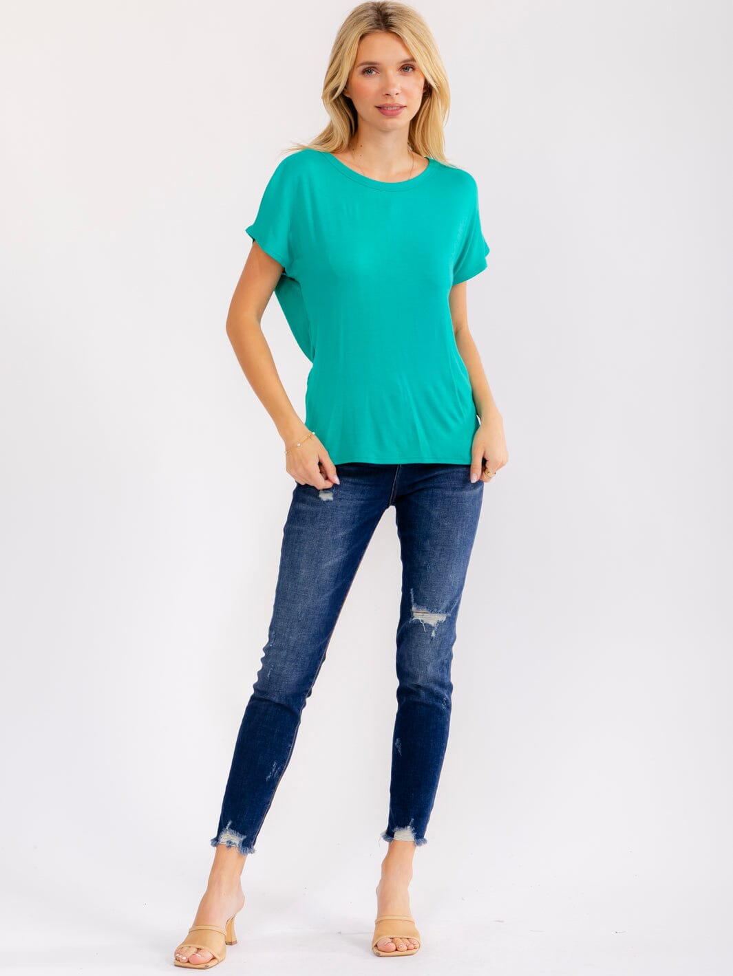 WOMEN'S SHORT SLEEVE OPEN BACK TOP
