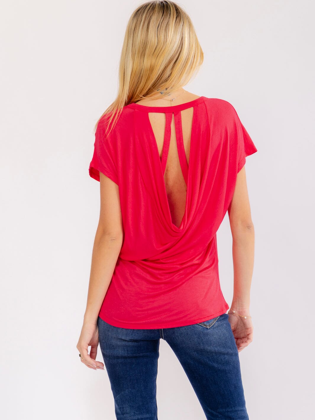 WOMEN'S SHORT SLEEVE OPEN BACK TOP
