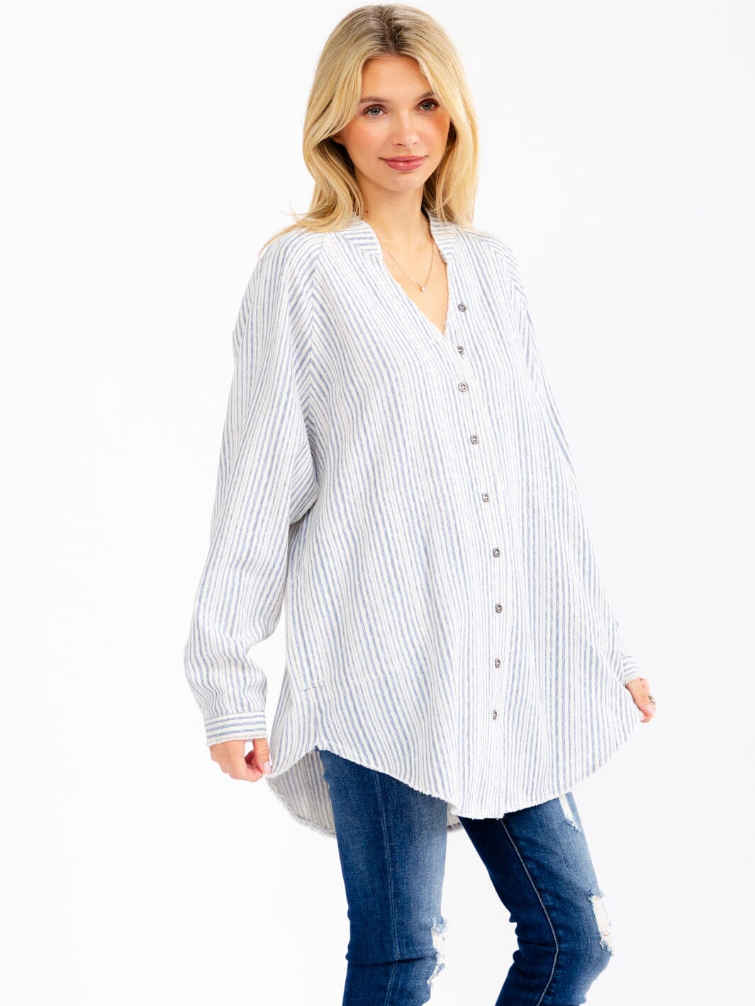 WOMEN'S LONG SLEEVE V-NECK BUTTON UP FRONT POCKETS COLORBLOCK OVERSIZED SHIRT