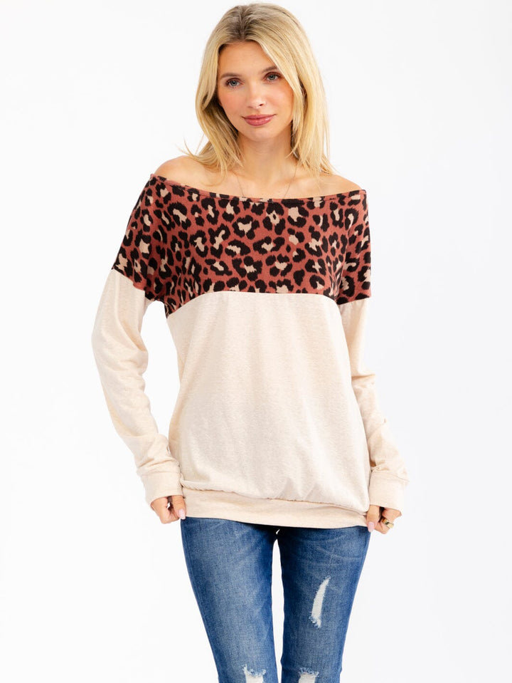 WOMEN'S LONG SLEEVE OFF SHOULDER ANIMA PRINT CONTRAST TOP