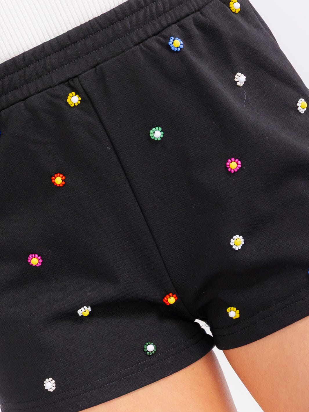 WOMEN'S ELASTIC WAIST BEATS FLORAL MINI SHORTS