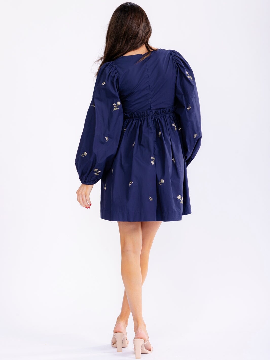 WOMEN'S LONG SLEEVE SQUARE NECK FLORAL EMBROIDERY MINI DRESS