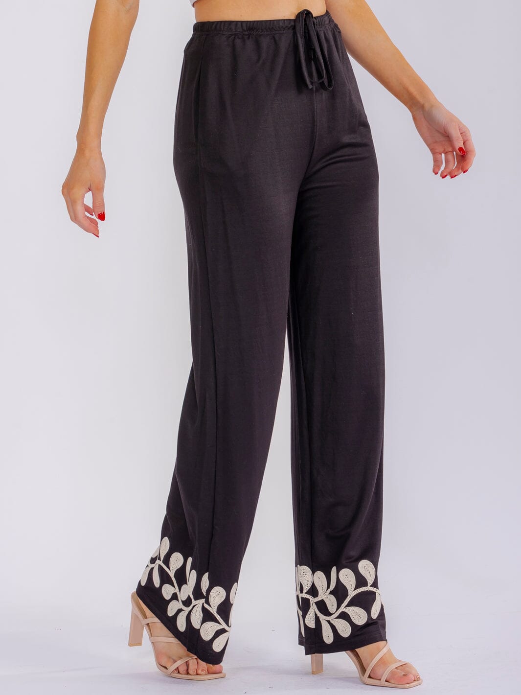WOMEN'S ELASTIC WAIST POCKETS STRAIGHT LEG EMBROIDERY PANTS