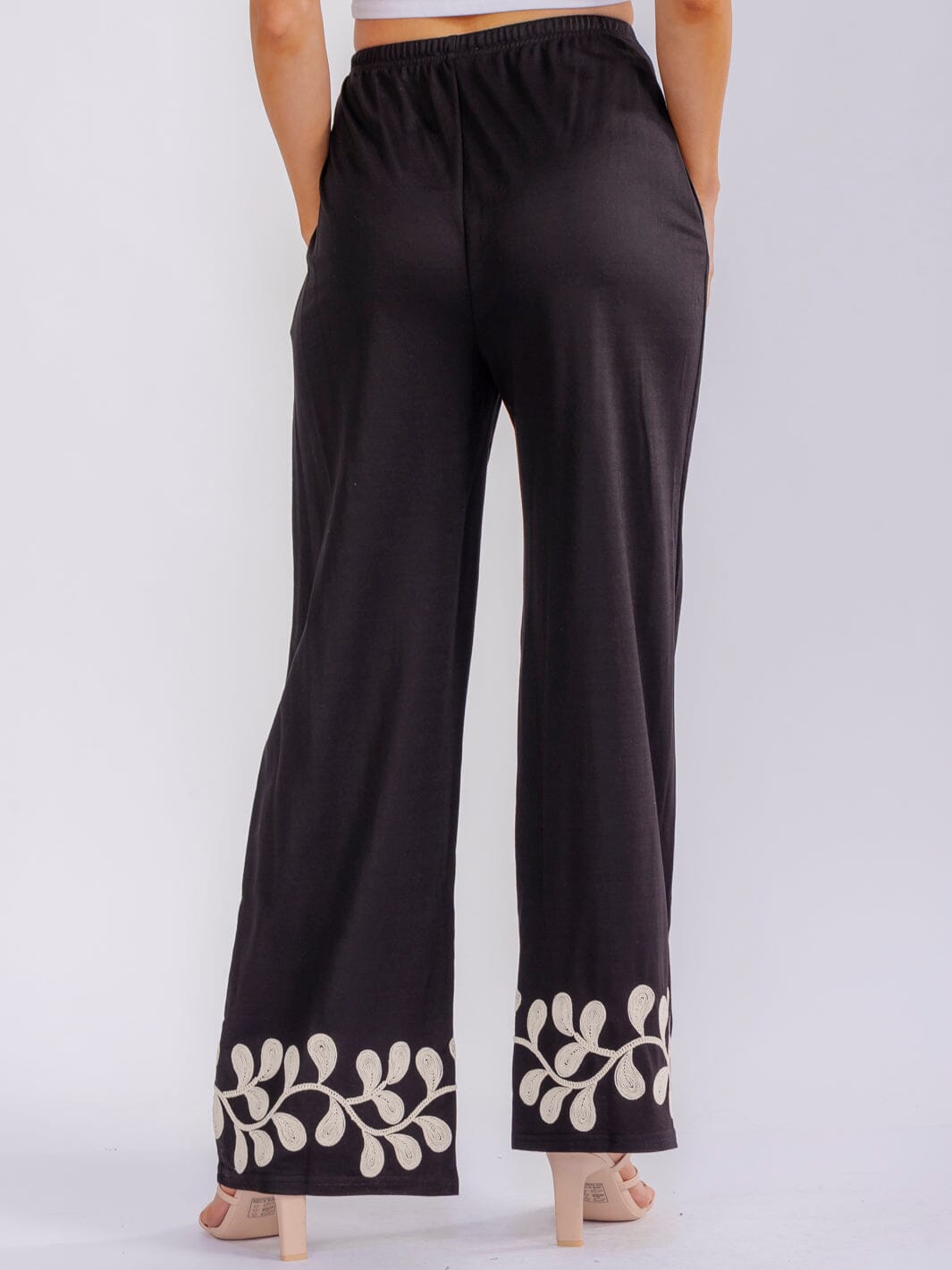 WOMEN'S ELASTIC WAIST POCKETS STRAIGHT LEG EMBROIDERY PANTS