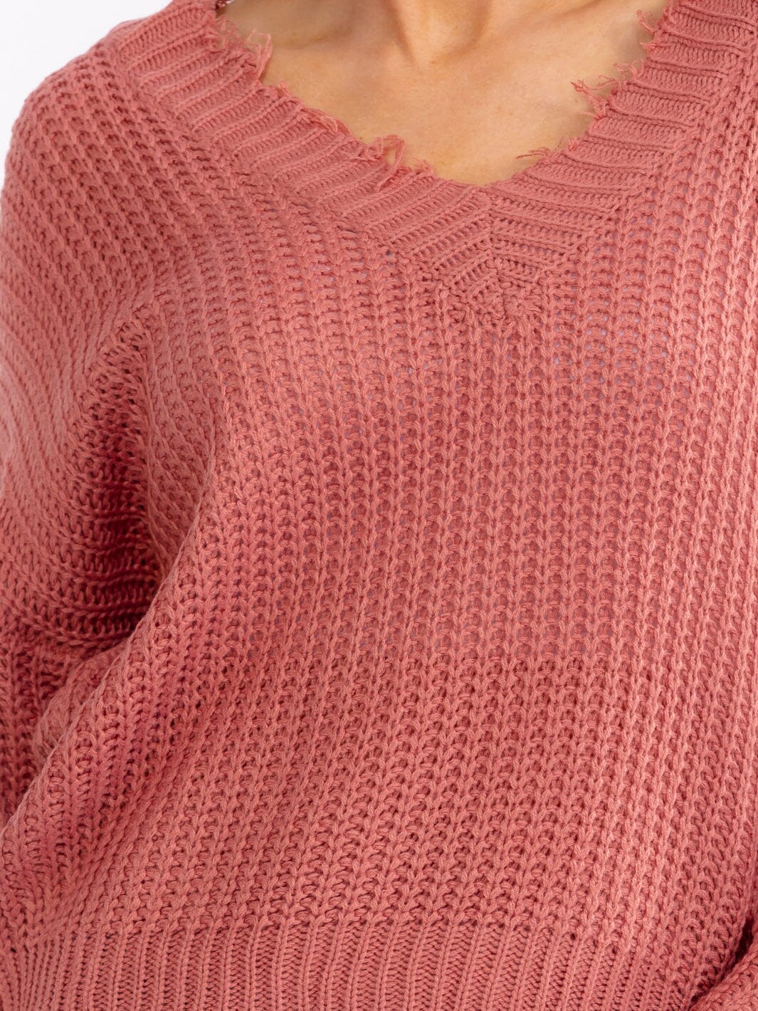 WOMEN'S LONG SLEEVE V-NECK DISTRESS PULLOVER KNIT SWEATERS (Copy)