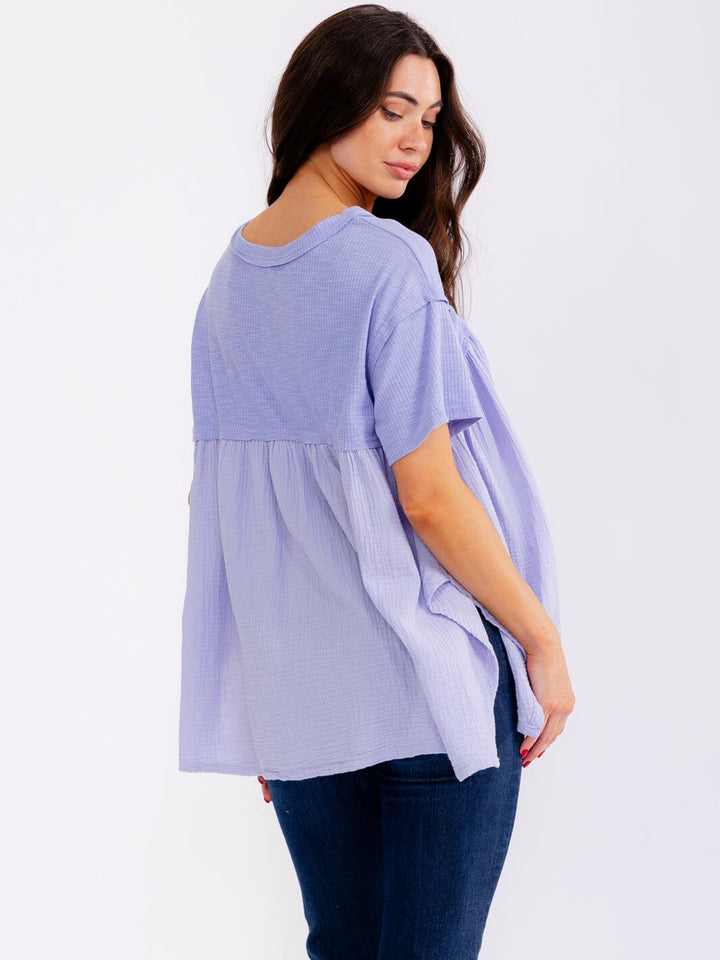 WOMEN'S SHORT SLEEVE V-NECK BUTTON UP LOOSE FIT CONTRAST TOP