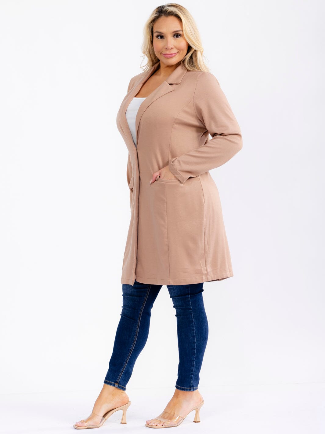 PLUS SIZE LONG SLEEVE BUTTON CLOSURE FRONT POCKETS CARDIGAN