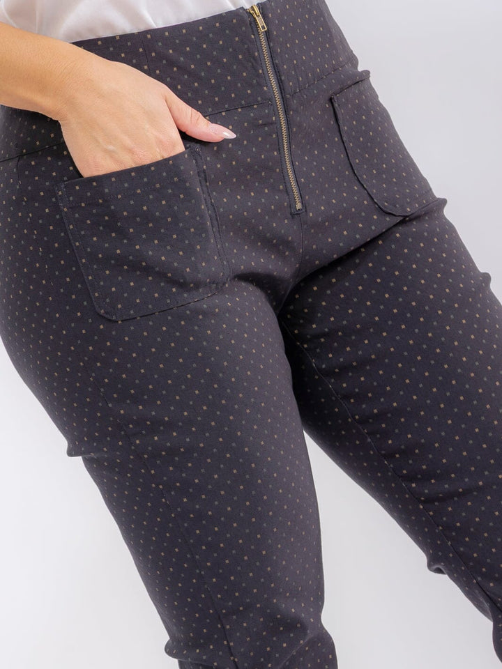 PLUS SIZE ZIPPER CLOSURE FRONT POCKET STRETCH SKINNY LEG POLKA DOTS PANTS