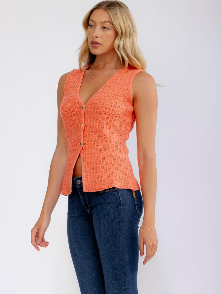 WOMEN'S SLEEVELESS V-NECK BUTTON UP RIBBED TANK TOP