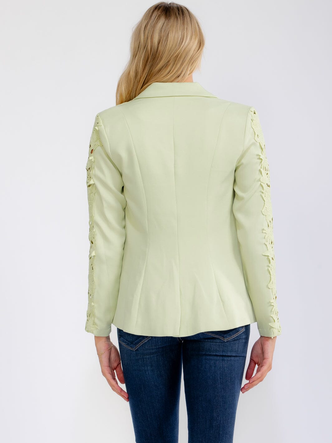 WOMEN'S LONG SLEEVE CROCHET DETAILED BUTTON CLOSURE POCKETS BLAZER