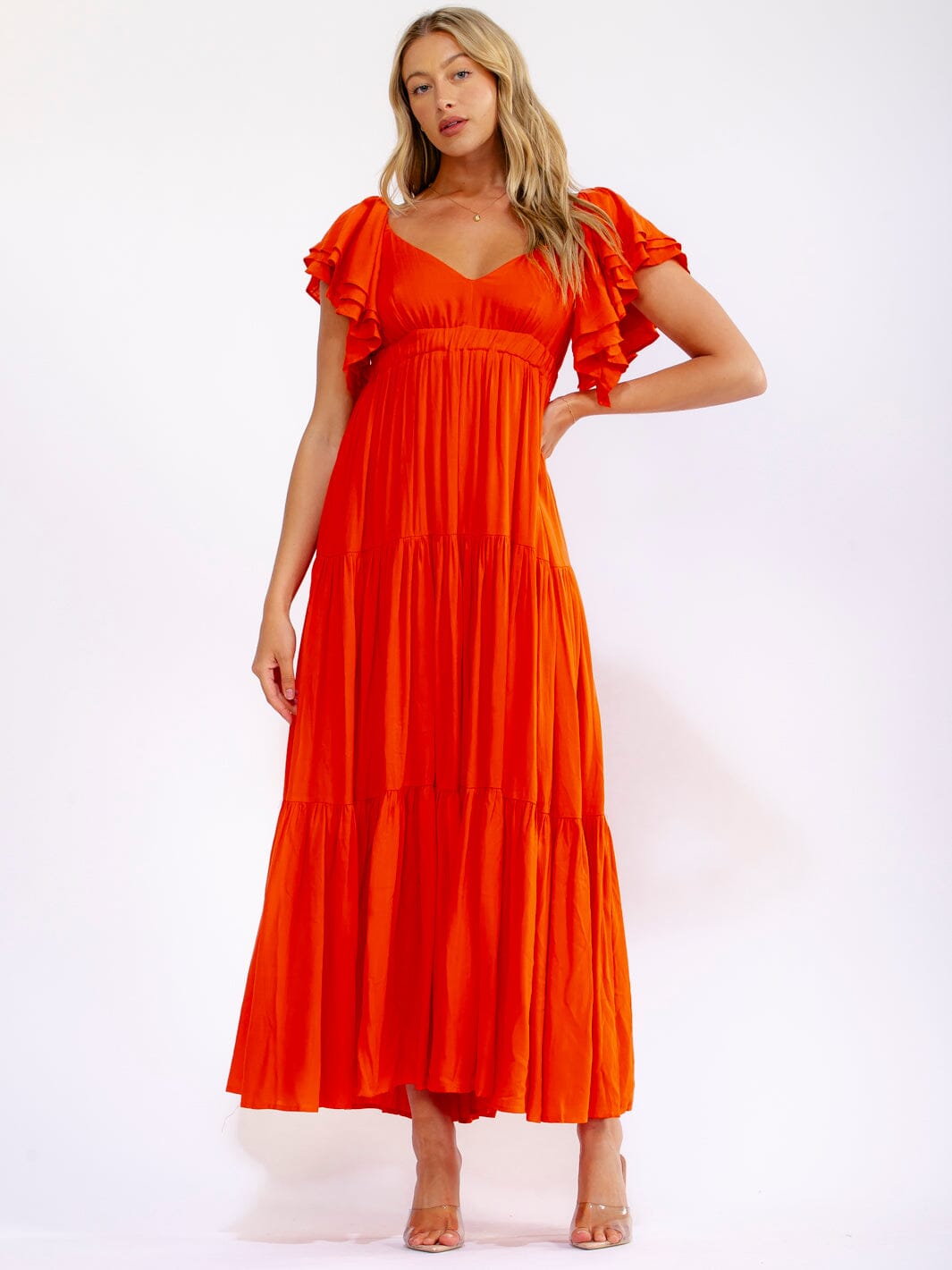 WOMEN'S SHORT SLEEVE V-NECK OPEN BACK TIERED MAXI DRESS