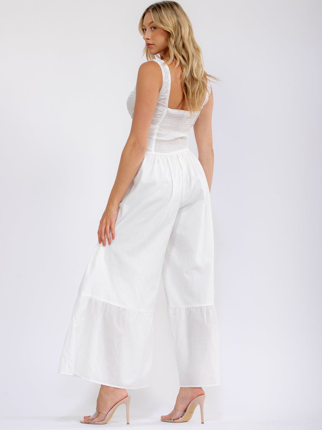WOMEN'S SLEEVELESS SQUARE NECK SMOCK TIERED WIDE LEG JUMPSUIT