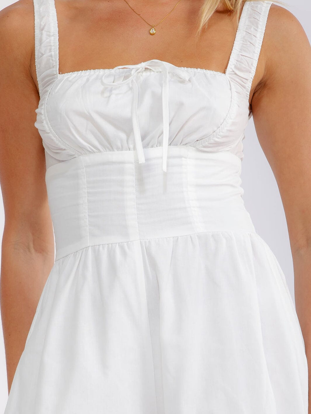 WOMEN'S SLEEVELESS SQUARE NECK SMOCK TIERED WIDE LEG JUMPSUIT
