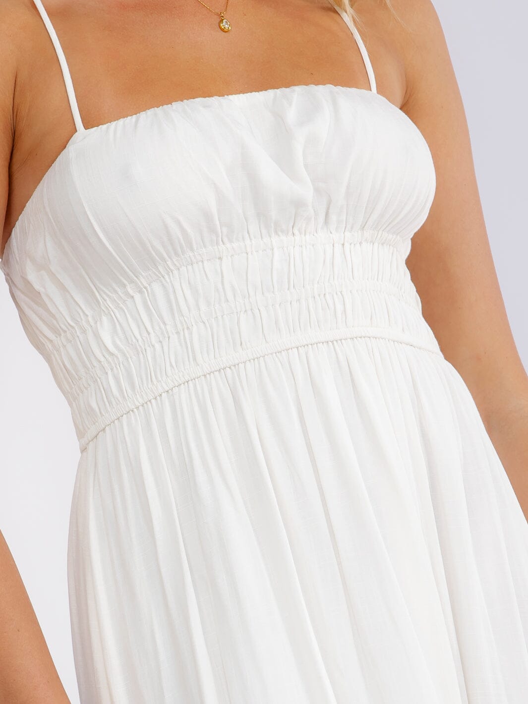 WOMEN'S SLEEVELESS ELASTIC WAIST OPEN BACK MAXI DRESS