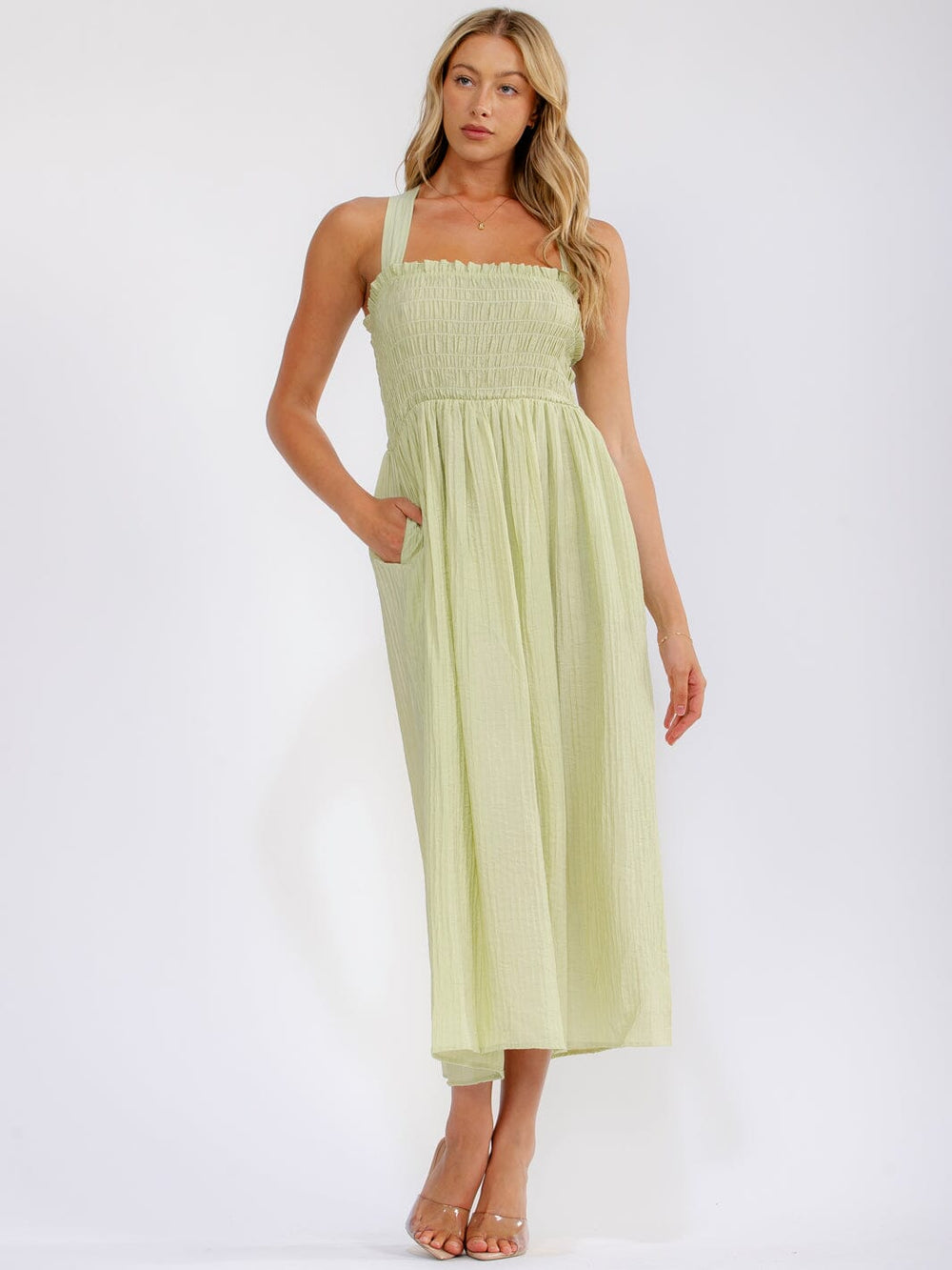 WOMEN'S SLEEVELESS SQUARE NECK SMOCK FRONT POCKETS MAXI DRESS