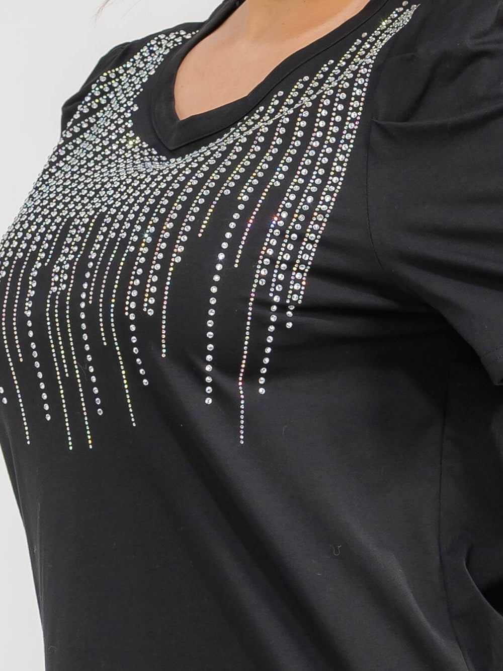 PLUS SIZE SHORT SLEEVE RHINESTONES DETAILED BLOUSE