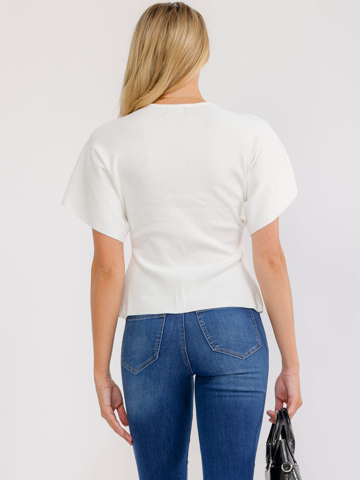 WOMEN'S SHORT SLEEVE V-NECK BUTTON UP RIBBED BLOUSE