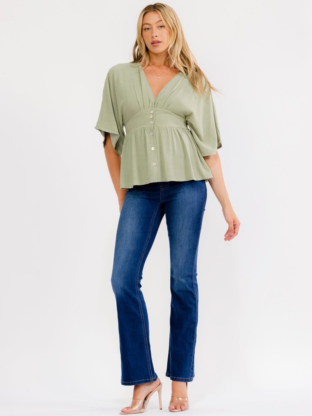 WOMEN'S SHORT SLEEVE V-NECK BUTTON UP LINEN BLOUSE