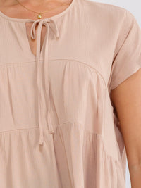 WOMEN'S SHORT SLEEVE V-NECK TIERED LOOSE FIT BLOUSE
