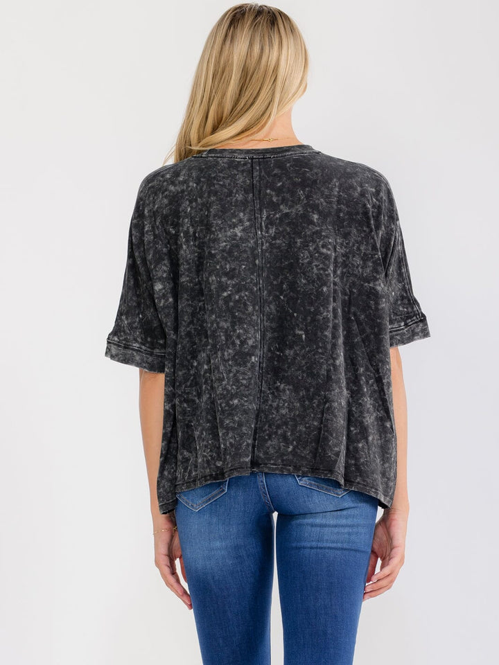 WOMEN'S SHORT SLEEVE STAR PRINT WASHED LOOSE FIT HIGH-LOW SHIRT