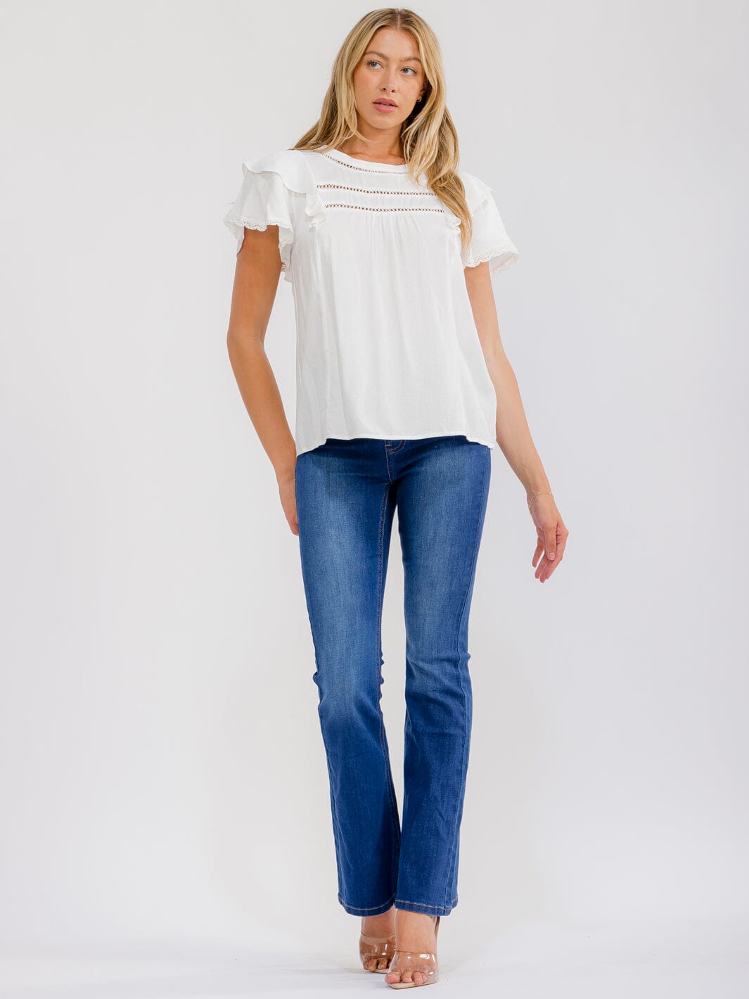 WOMEN'S SHORT RUFFLE SLEEVE SWISS DETAILED BLOUSE