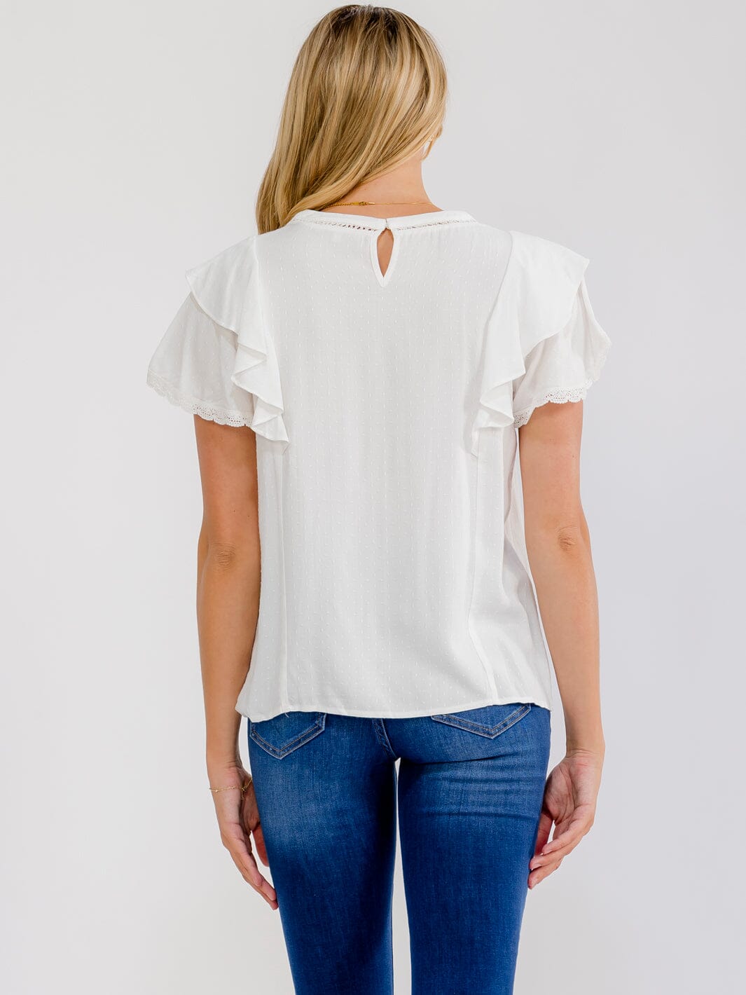 WOMEN'S SHORT RUFFLE SLEEVE SWISS DETAILED BLOUSE
