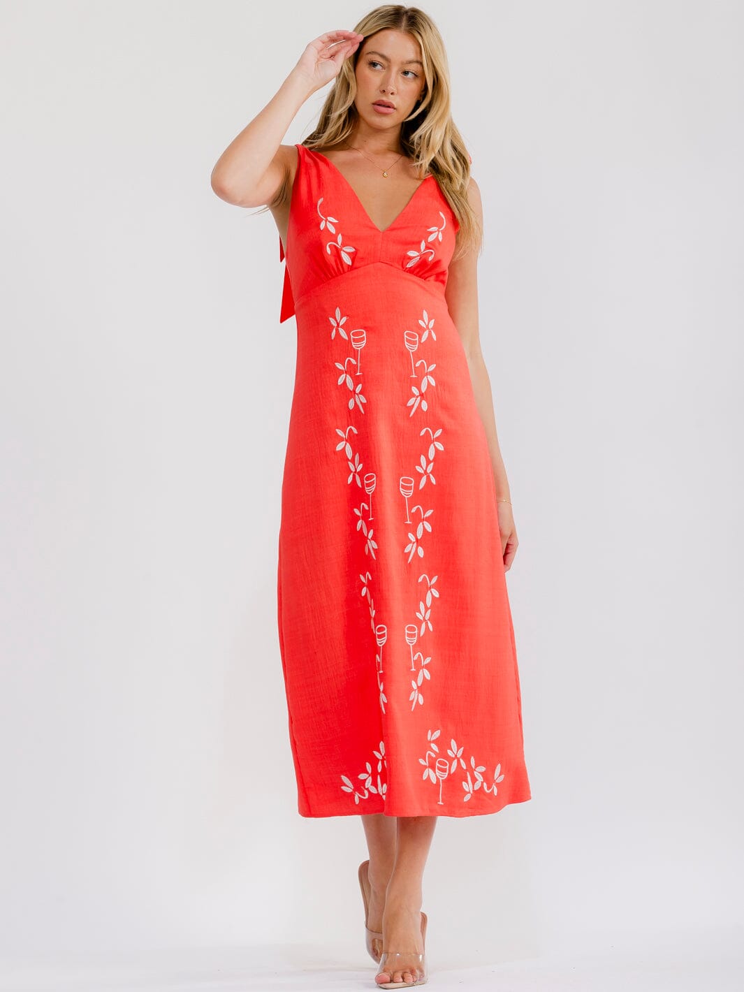 WOMEN'S SLEEVELESS V-NECK SMOCK EMBROIDERY FLORAL MAXI DRESS
