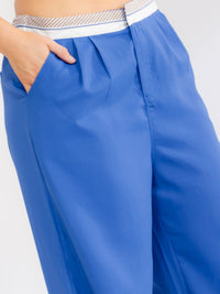 PLUS SIZE BUTTON CLOSURE ELASTIC WAISTBAND POCKETS WIDE LEG SOLID PANTS