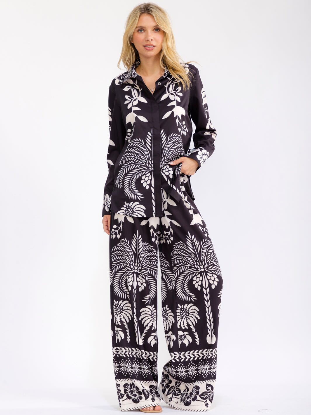 WOMEN'S LONG SLEEVE BLOUSE & ELASTIC WAIST WIDE LEG PANTS MULTI PRINT 2PC. SET