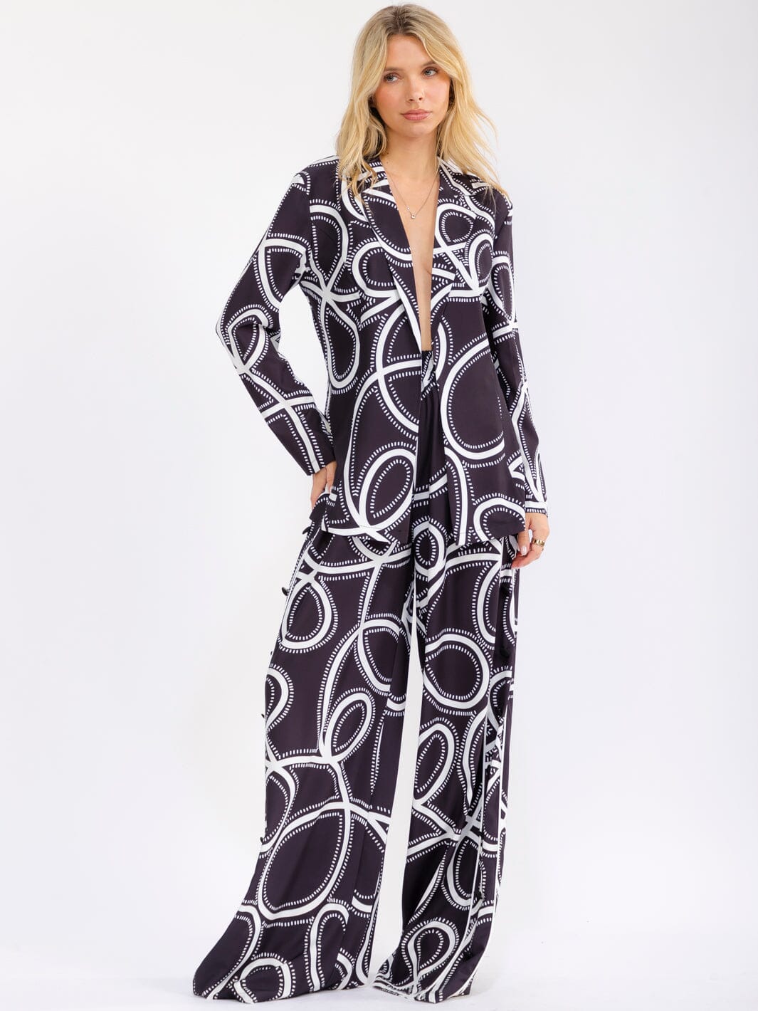 WOMEN'S LONG SLEEVE BLAZER & ELASTIC WAIST WIDE LEG PANTS MULTI PRINT 2PC. SET