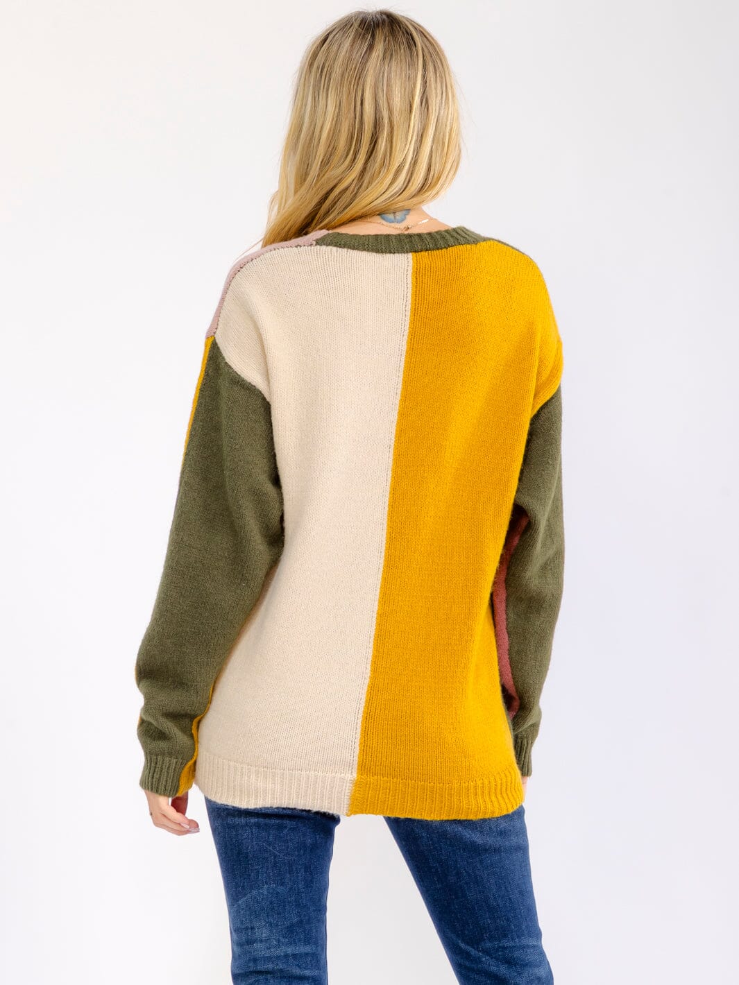 WOMEN'S LONG SLEEVE V-NECK BUTTON UP COLORBLOCK SWEATER