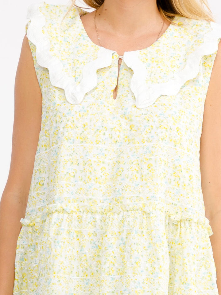 JUST ME WOMEN'S SLEEVELESS V-NECK EMBROIDERY FLORAL TIERED TUNIC MNI DRESS