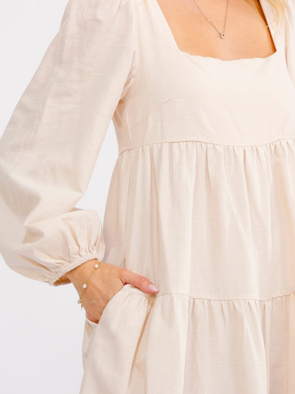 WOMEN'S LONG SLEEVE SQUARE NECK FRONT POCKETS TIERED MAXI DRESS