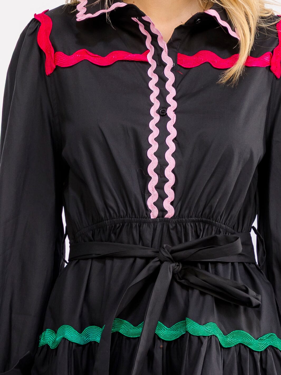 WOMEN'S LONG SLEEVE BUTTON UP TIERED SELF TIE MINI DRESS
