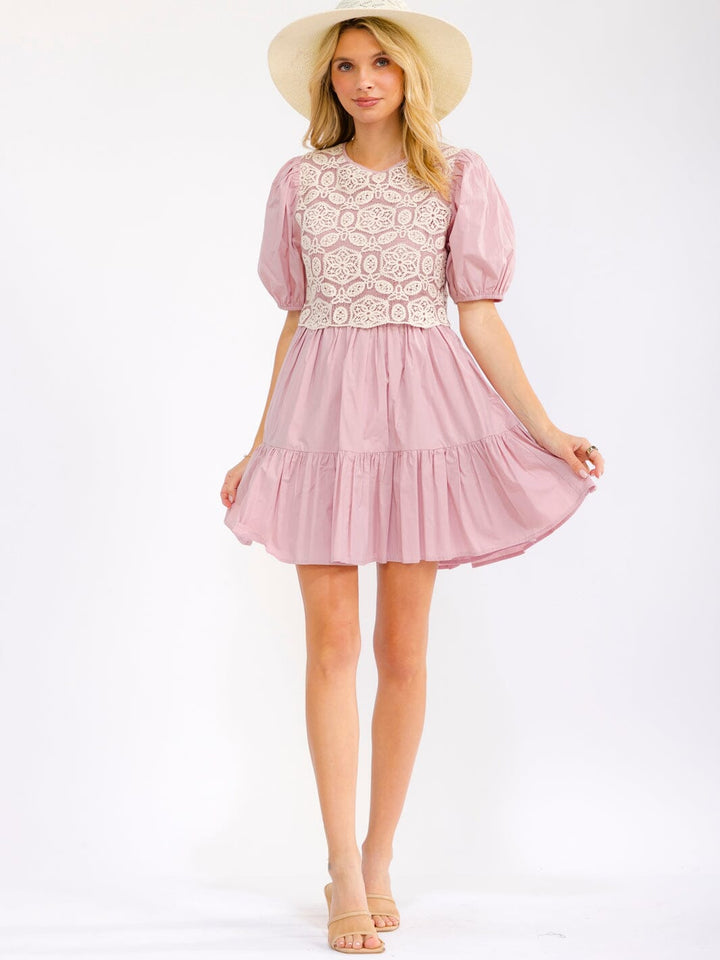WOMEN'S SHORT PUFF SLEEVE POCKETS CROCHET FIT & FLARE MINI DRESS